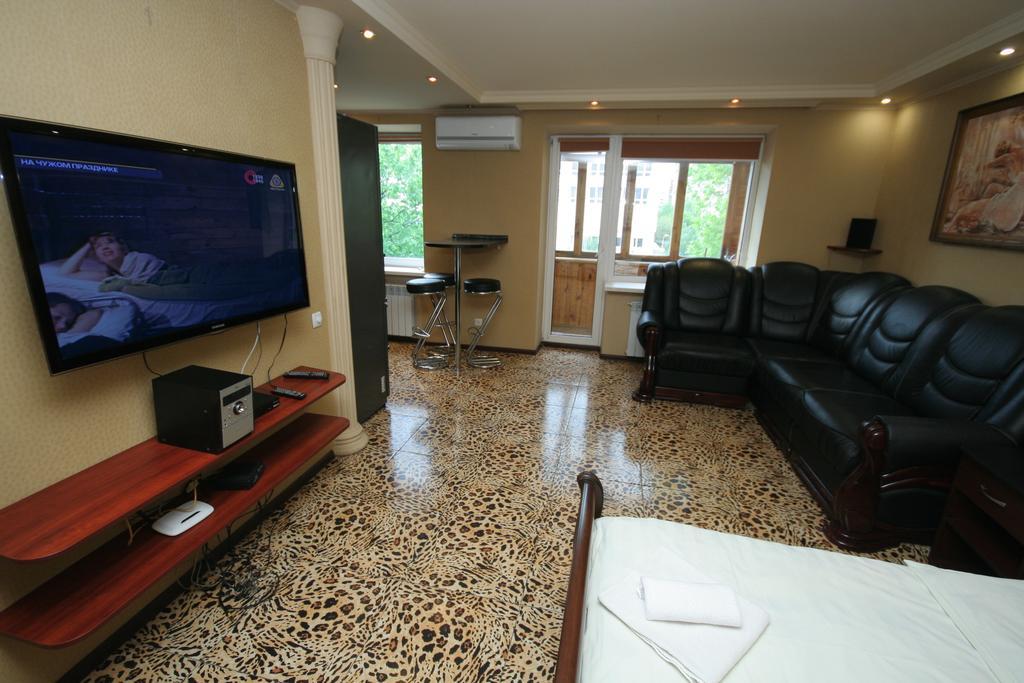 Pechersk Apartment In Kiev Center Ngoại thất bức ảnh